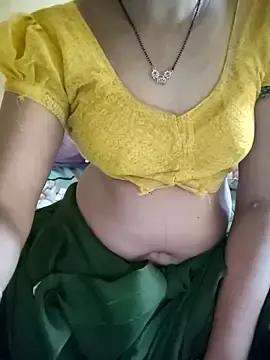 Anuradha1432  live sex cam