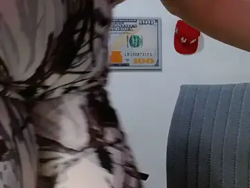 Dreams_pinks  live sex cam