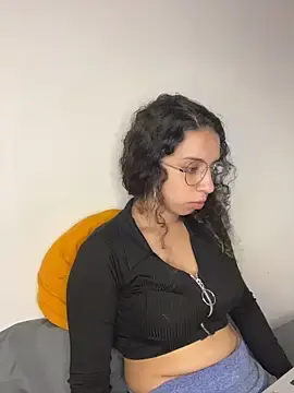 Katniss_everdeen_  live sex cam