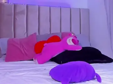 Anaroussew02  live sex cam