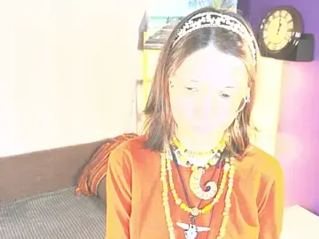 MartyHudon  live sex cam