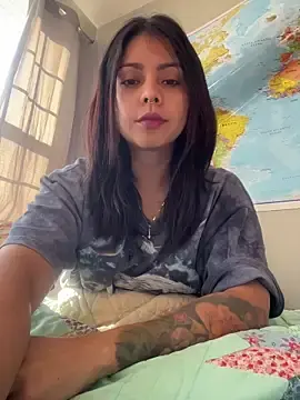 Andreaisyourmis  live sex cam