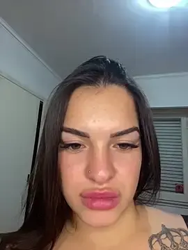 Natinat1  live sex cam
