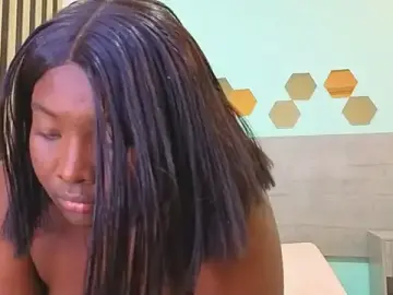 DanielaGil7  live sex cam