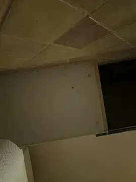 Emilie_1  live sex cam