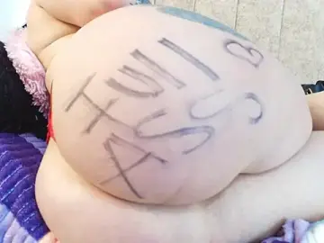 Emmilly_Brown  live sex cam