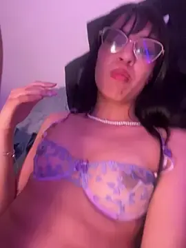 Imvale_evanz  live sex cam