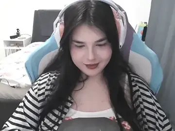 LunarMia  live sex cam