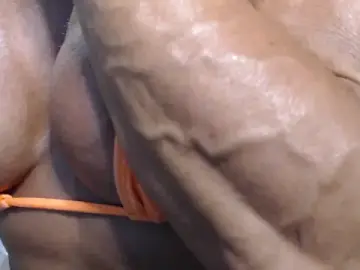 Stronggsexy  live sex cam