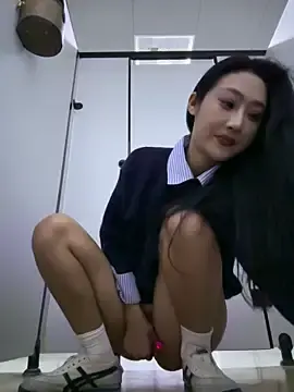 So-linger  live sex cam