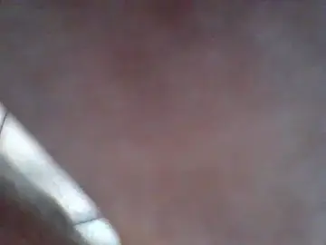 Blackwine2  live sex cam