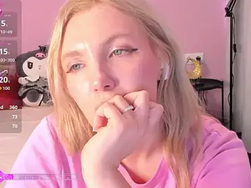 Fluffy_Monica  live sex cam