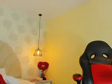 GIANAMILLER6  live sex cam