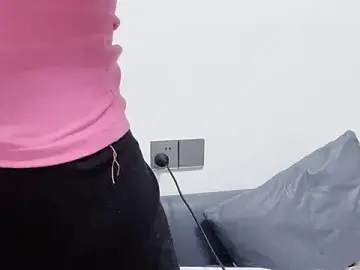 Vare_bb  live sex cam