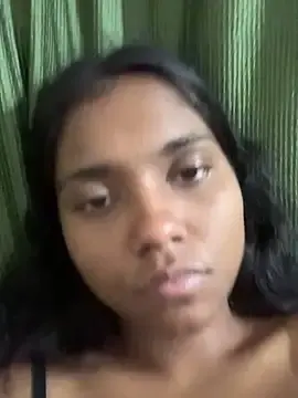 Its_zaraa  live sex cam
