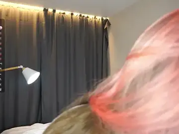 CherieSprinzl  live sex cam