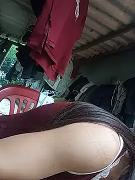 Heryy_xx  live sex cam