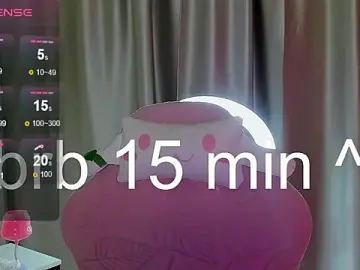 LunaVogue1  live sex cam
