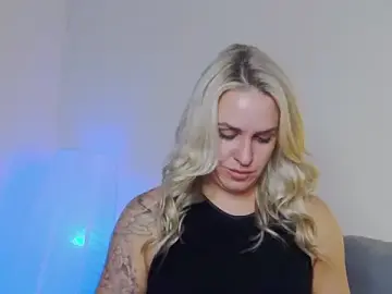 Foxy_kimmi  live sex cam