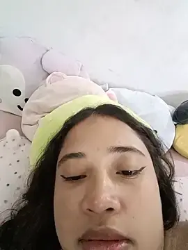 Angel_gluglu  live sex cam