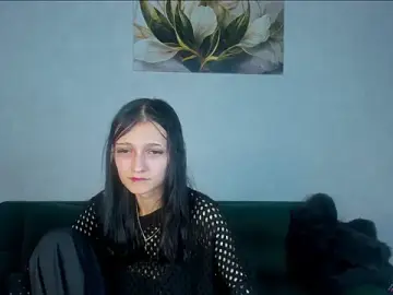 Emily_Carteri  live sex cam
