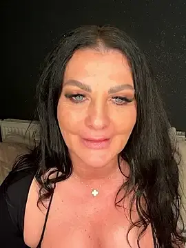 Nola_Luxx-offiziell  live sex cam