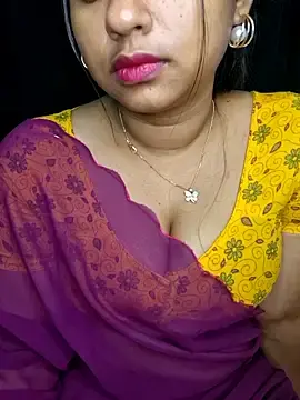 Piyahotty  live sex cam