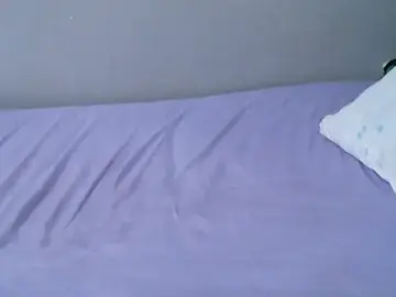 Femaqueen  live sex cam