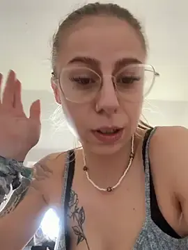 BeatBaddie  live sex cam