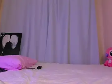 Chloeee4200  live sex cam