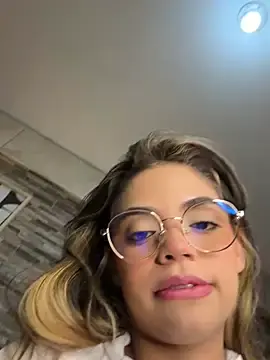 PamelaScothh  live sex cam