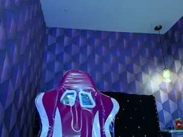 LiaHarryis  live sex cam