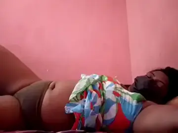 Madusi-11  live sex cam