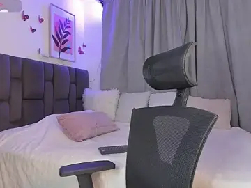 PalmerHellen_  live sex cam