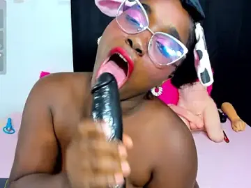 YHENDELYN_STONE  live sex cam