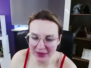 Zoey_Erotic  live sex cam