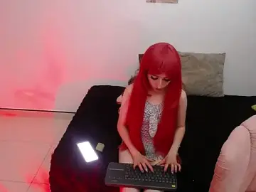 Moussy_  live sex cam