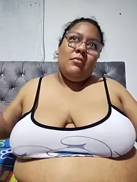 Sheila_ro  live sex cam