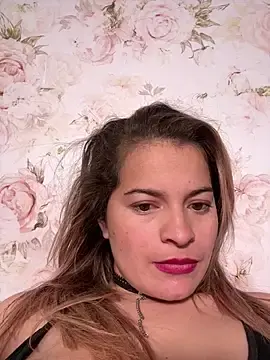 AriBeautiful  live sex cam