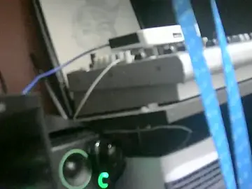 Chickwingbbq  live sex cam