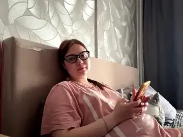 Emely_Cute  live sex cam