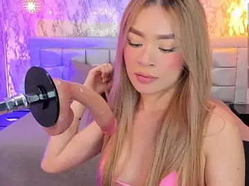 LYEN_RAE  live sex cam