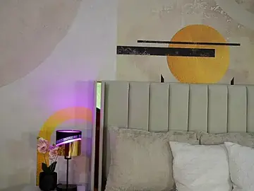 MiaJolie_  live sex cam