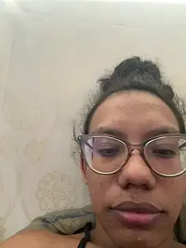 Valen_1990  live sex cam
