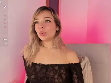 Akemi__  live sex cam
