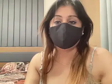 Sassypooja  live sex cam
