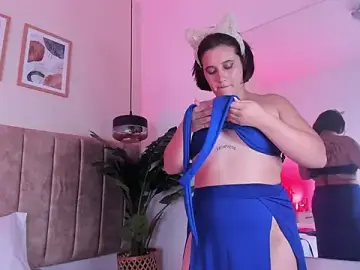 CarolineRossy  live sex cam