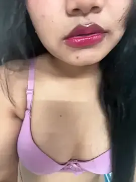 EliraMoon  live sex cam