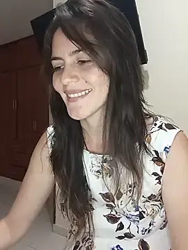 Hanny_24  live sex cam
