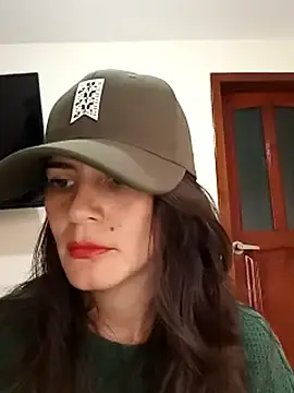 Hanny_24  live sex cam